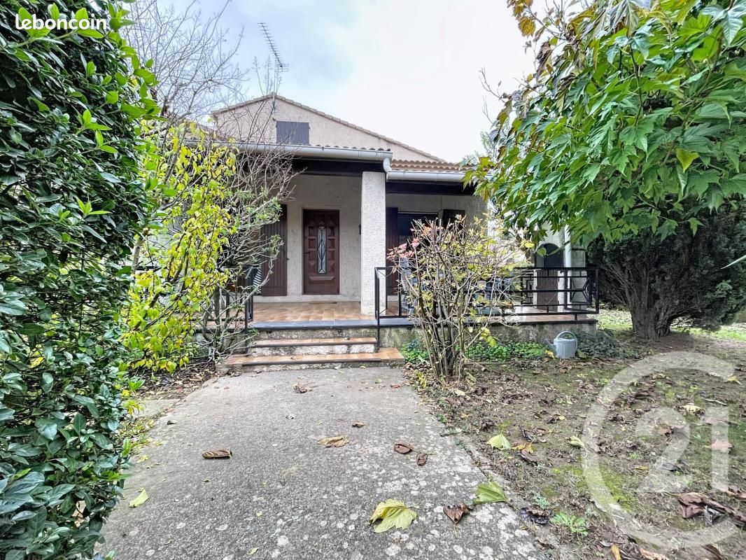 Maison 7 pièces 151 m² · à Bagnols-sur-Cèze · 151 m² · 230 000 €