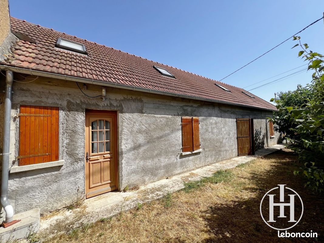 Maison 5 pièces 156 m² · à Chalivoy-Milon · 156 m² · 141 000 €