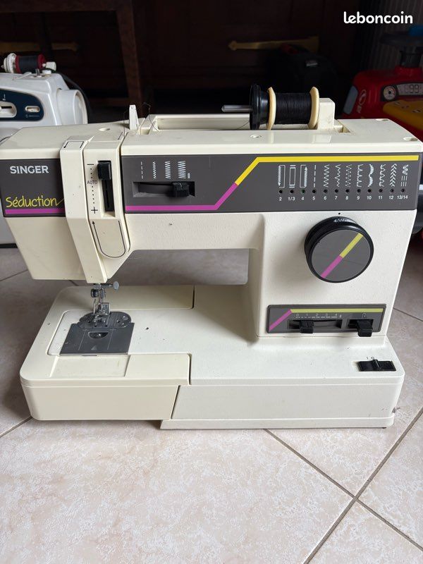 Machine à coudre (image 1)