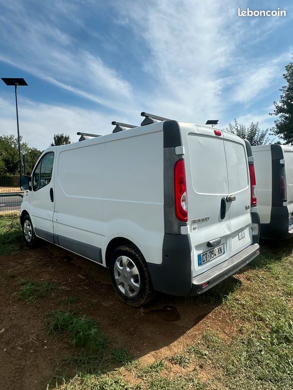 Renault TRAFIC L1H1 2.0 DCI (image 3)