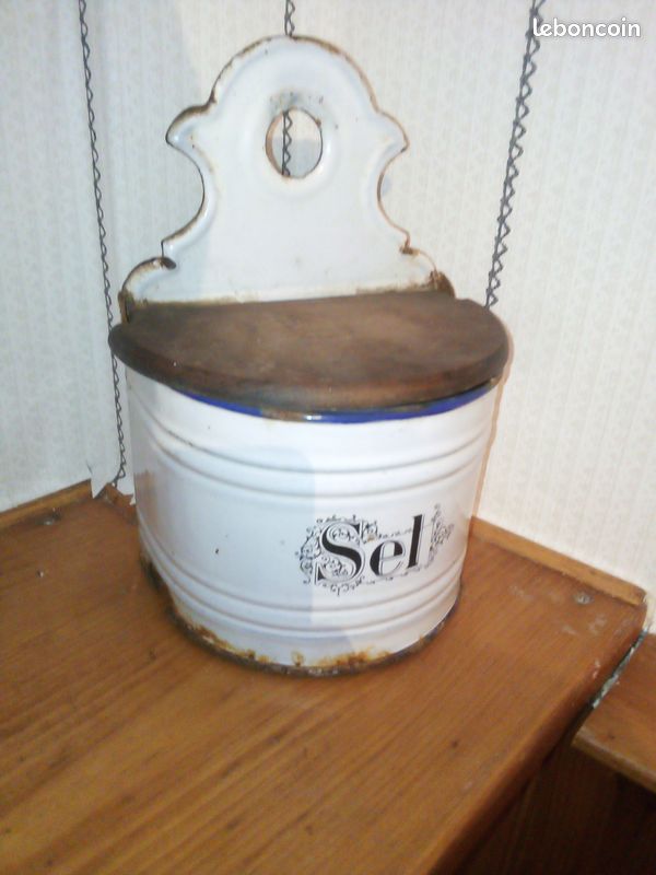 Boîte à sel ancienne émaillée (image 3)