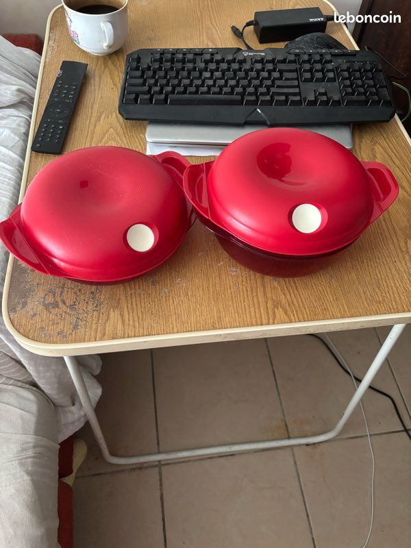 Ustensile De Bureau Tupperware – Couleur Vert, Neuf Et Sous Emballage
