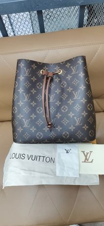 Sac cabas Louis Vuitton Ursula 379002 d'occasion