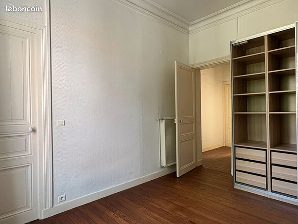 Appartement 2 pièces 50 m² — 6