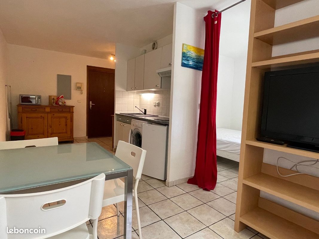 Appartement 1 pièce 27 m² · à Annecy · 27 m² · 806 €/mois