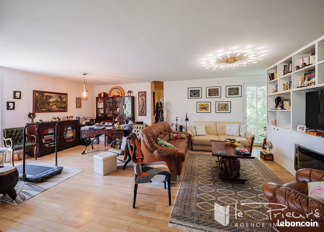 Appartement 3 pièces 109 m² · à Albi · 109 m² · 317 000 €