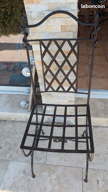 Chaises en fer forgé (image 1)