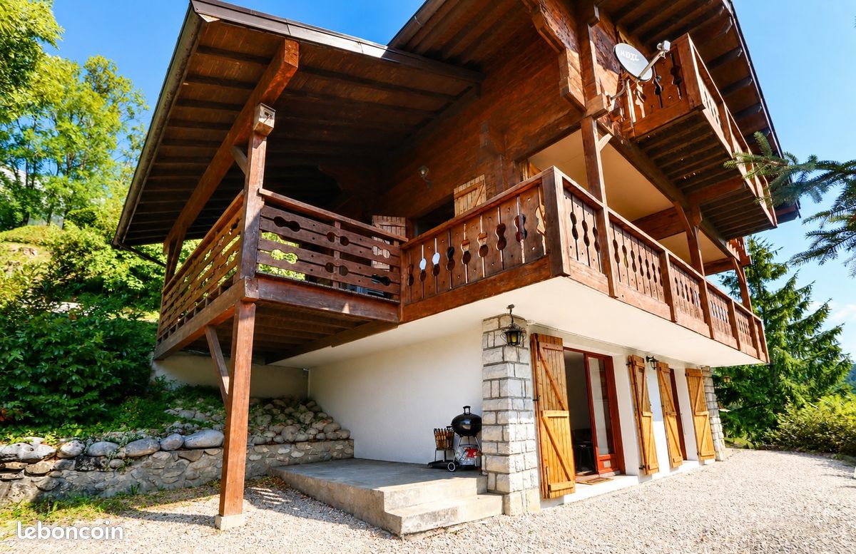 Maison 9 pièces 173 m² · à Les Villards-sur-Thônes · 173 m² · 825 000 €