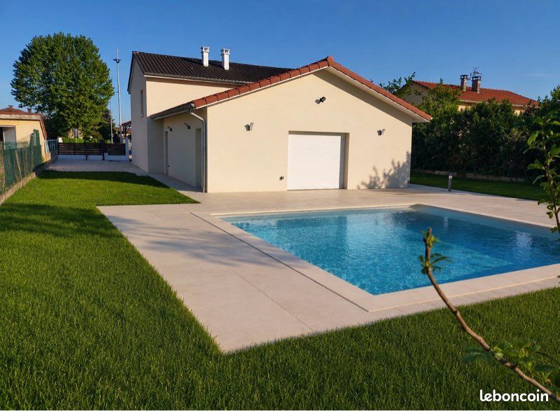Maison 5 pièces 141 m² · à Corbas · 141 m² · 569 000 €