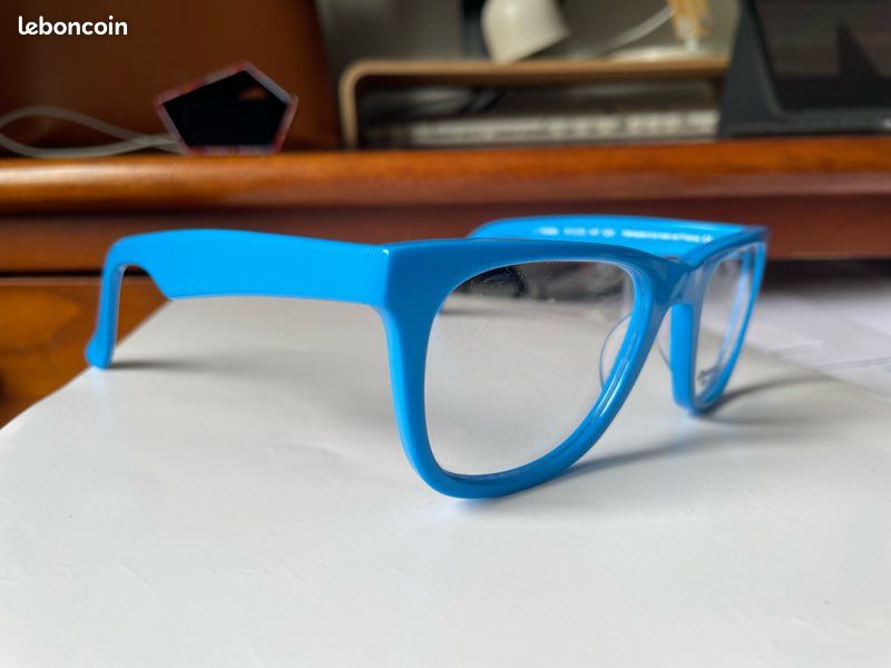 Lunettes Bleues Julien Cohen Julien Cohen Lunettes Bleues Marque