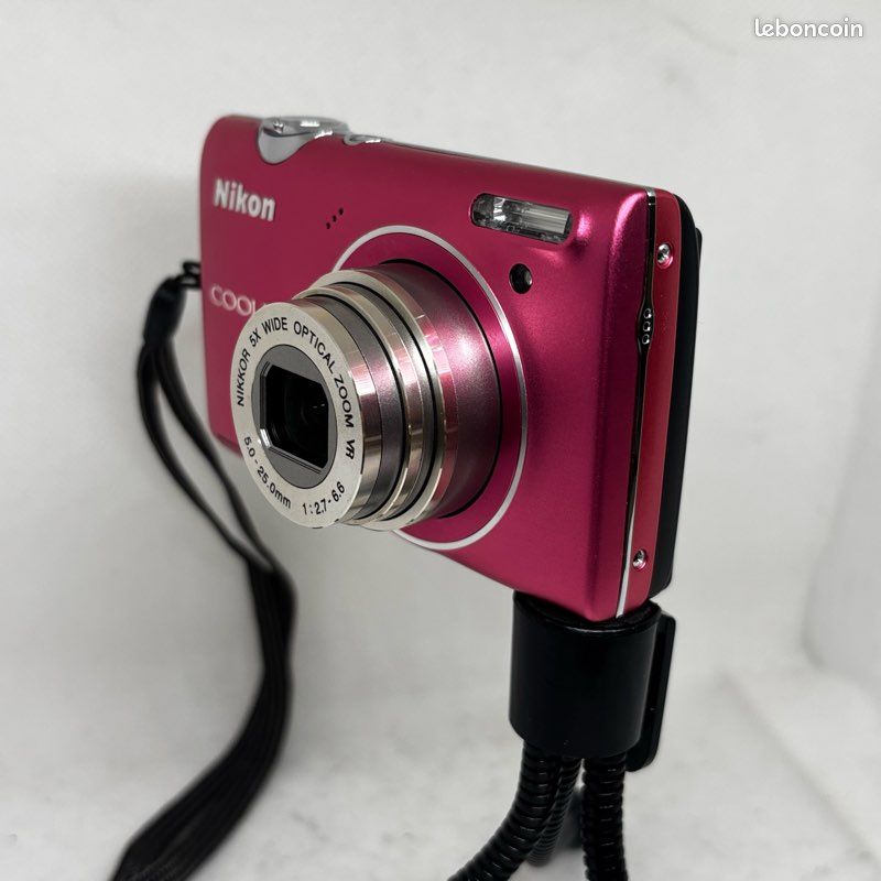Appareil Photo Numérique Nikon Coolpix S5100 – Rose – Compact Et En Excellent état