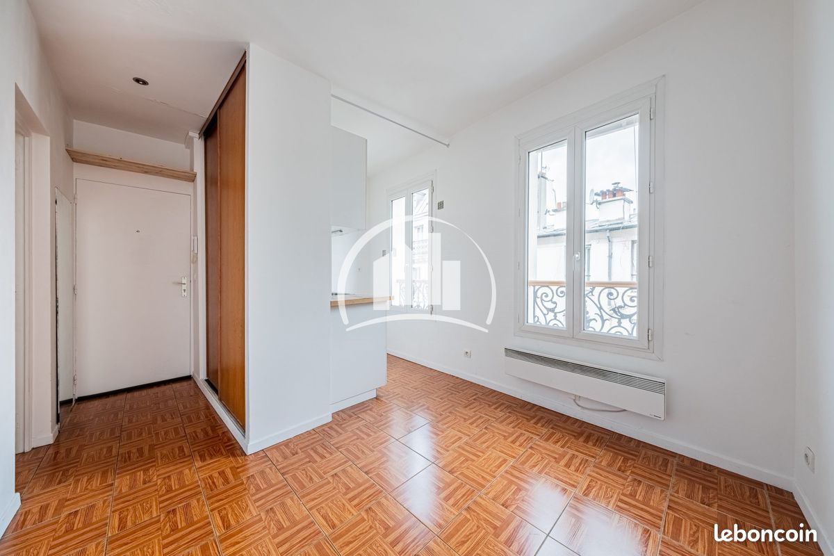 Appartement 1 pièce 24 m² · à Paris · 24 m² · 890 €