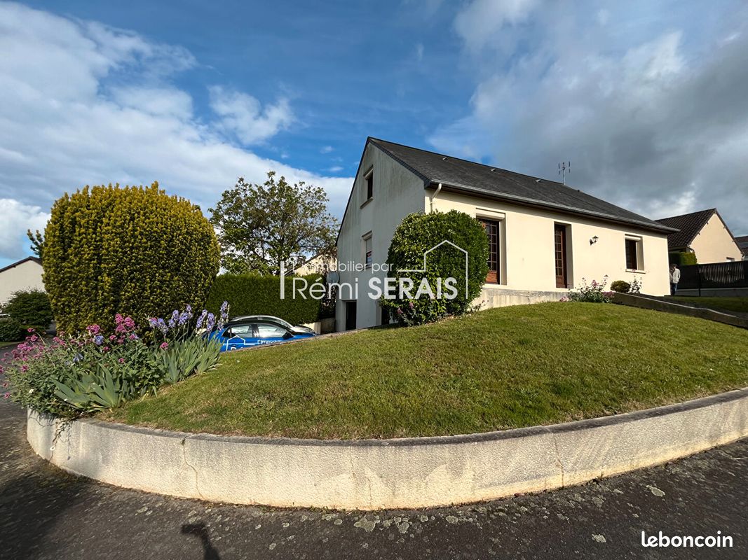 Maison 5 pièces 130 m² · à Domfront en Poiraie · 130 m² · 133 800 €