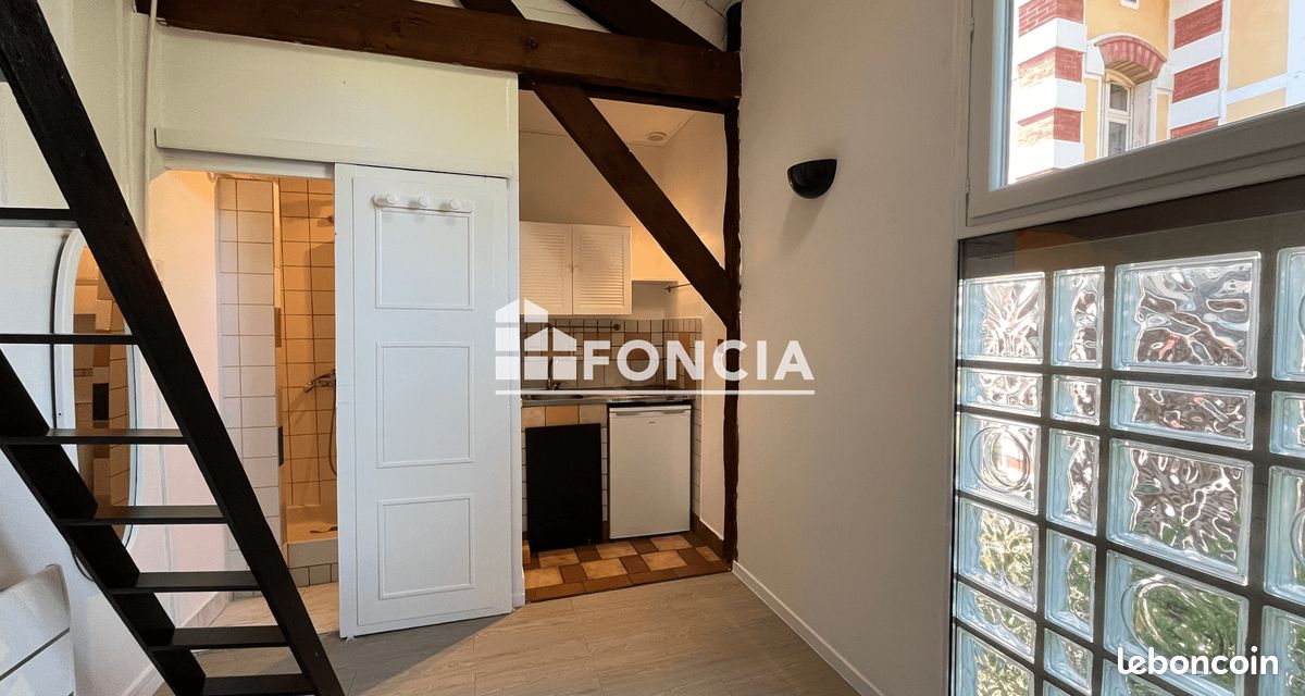 Appartement 1 pièce 13 m² · à Joinville-le-Pont · 13 m² · 500 €