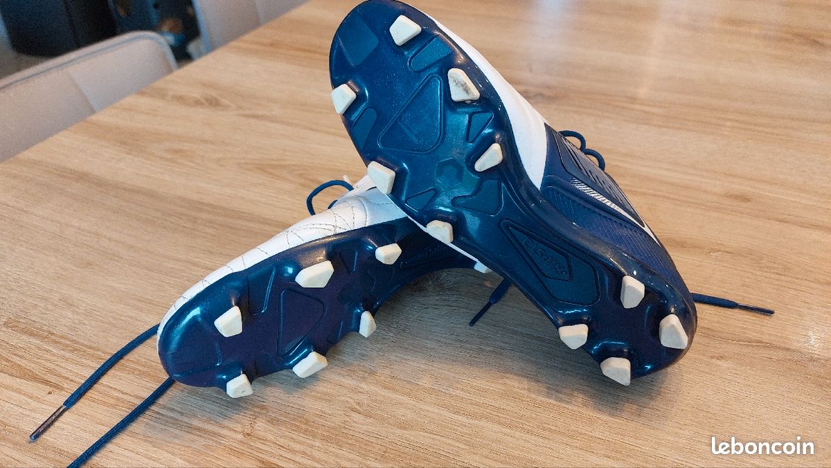 Chaussures à crampon football (image 4)