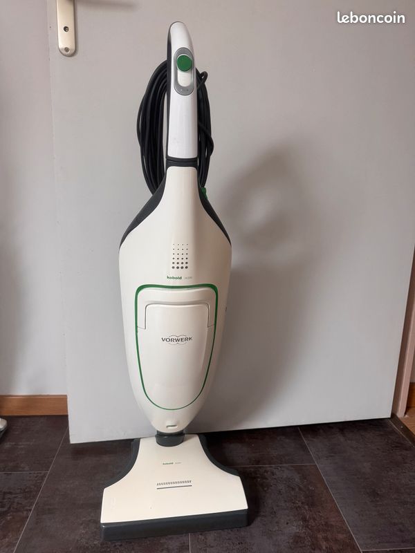 Aspirateur Kobold VK200 + brosseur laveur + accessoires – Très bon état (image 2)
