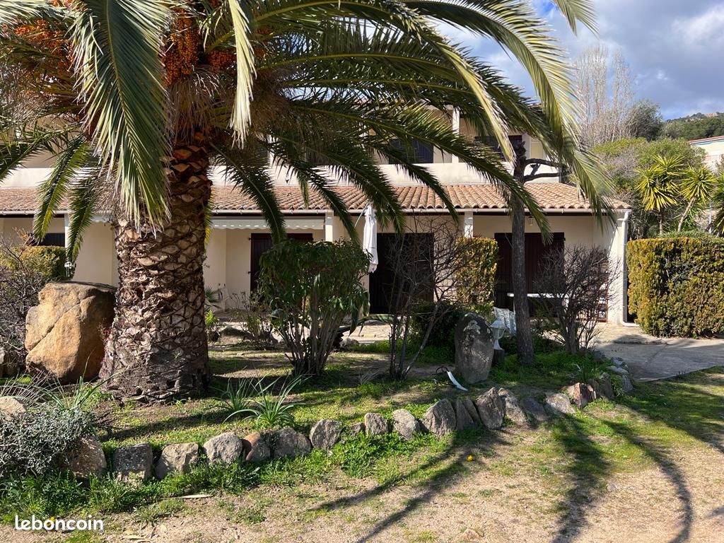 Location saisonnière studio - mezzanine - Sagone 2a (image 2)