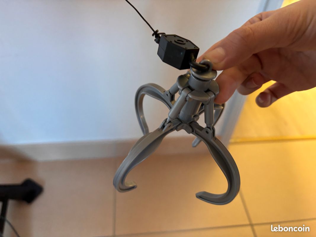 Grue jouet motorisé avec télécommande pour enfant (image 5)