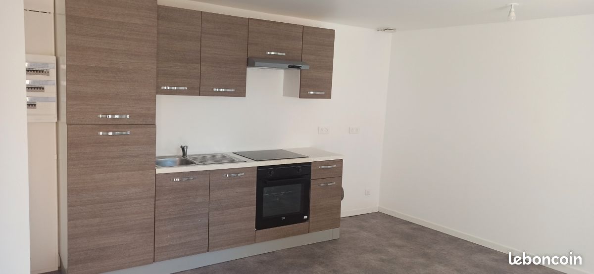 Appartement 5 pièces 75 m² · à Fourmies · 75 m² · 650 €