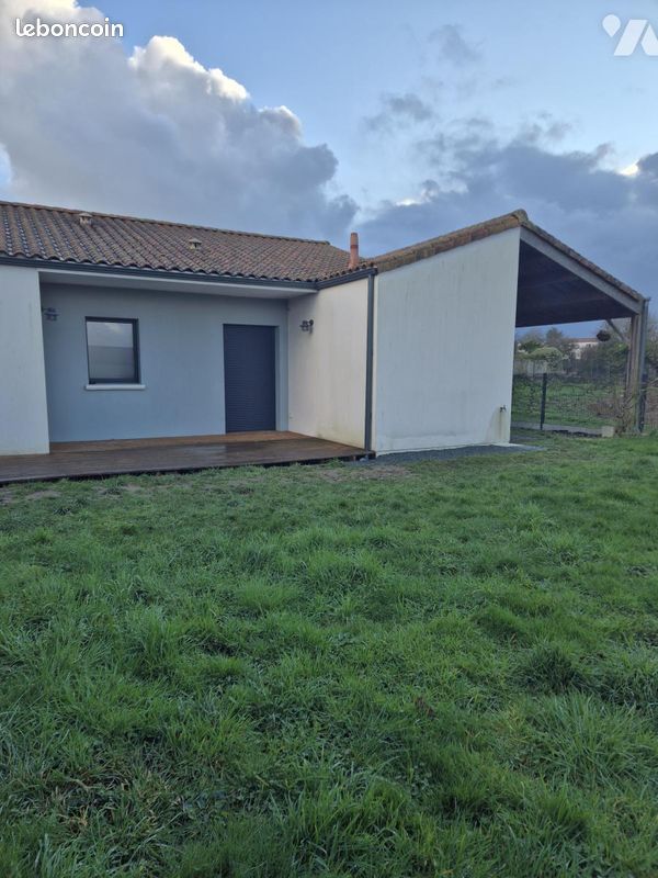 Maison 5 pièces 97 m² · à La Bruffière · 97 m² · 920 €/mois