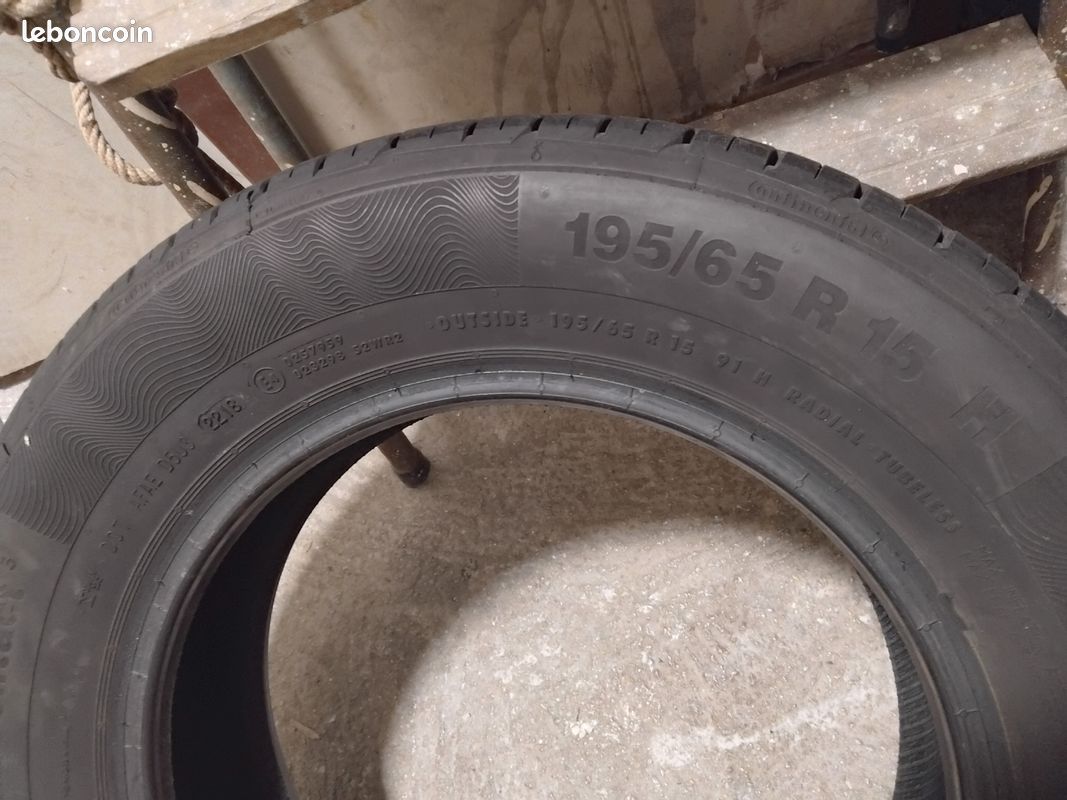 Pneu 19565R15 91H Continental (image 2)