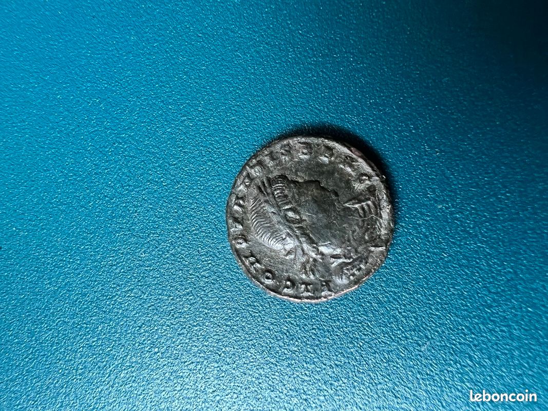 De monnaie antique, Constans. Follis. 336-337 (image 6)