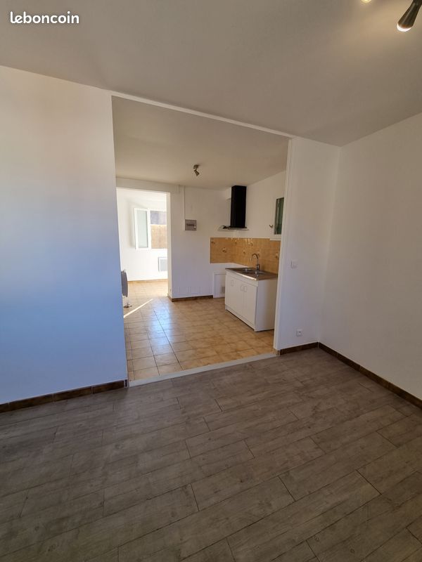 Appartement 4 pièces 72 m² · à Apt · 72 m² · 772 €/mois