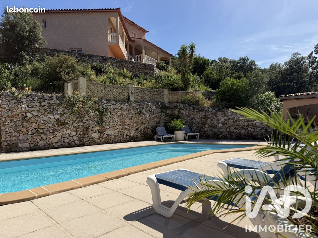 Maison 7 pièces 197 m² · à Le Boulou · 197 m² · 890 000 €