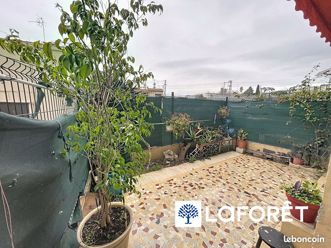 Appartement 1 pièce 42 m² · à Cagnes-sur-Mer · 42 m² · 180 000 €