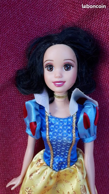Poupée Barbie Blanche neige 2006 Mattel (image 2)
