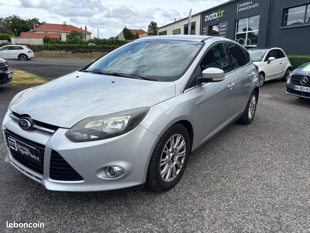 Ford Focus 1.6 TDCi 95 FAP S&S Trend (image 12)