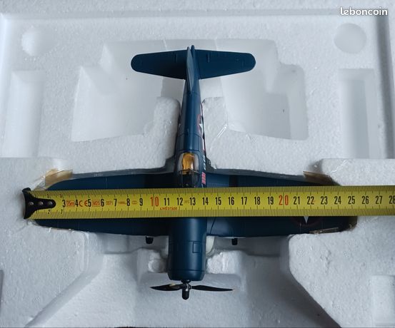 FRANKLIN MINT B11E081 French Air Force SBD DAUNTLESS (A-24 BANSHEE) - BRAND NEW | UK FRANKLIN MINT B11E081 French Air Force SBD DAUNTLESS (A-24 BANSHEE) - BRAND NEW | UK