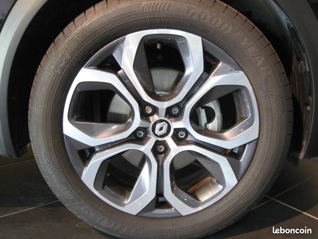 Renault Captur E-Tech full hybrid 145 Techno (image 8)