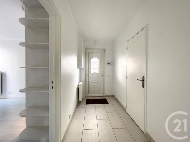 Appartement a louer villiers-le-bel - 5 pièce(s) - 97 m2 - Surfyn
