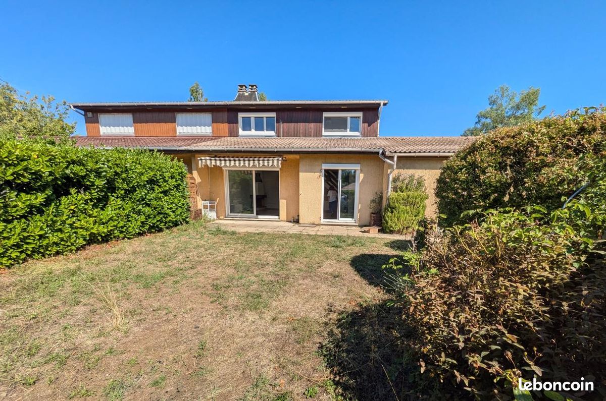 Maison 5 pièces 114 m² · à Villefontaine · 114 m² · 1 410 €/mois