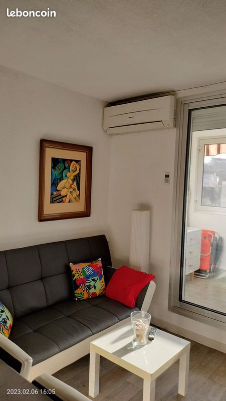 Entre ST-RAPHAEL et ST-TROPEZ, Studio pieds dans l'eau, à partir de 500E semaine (image 8)