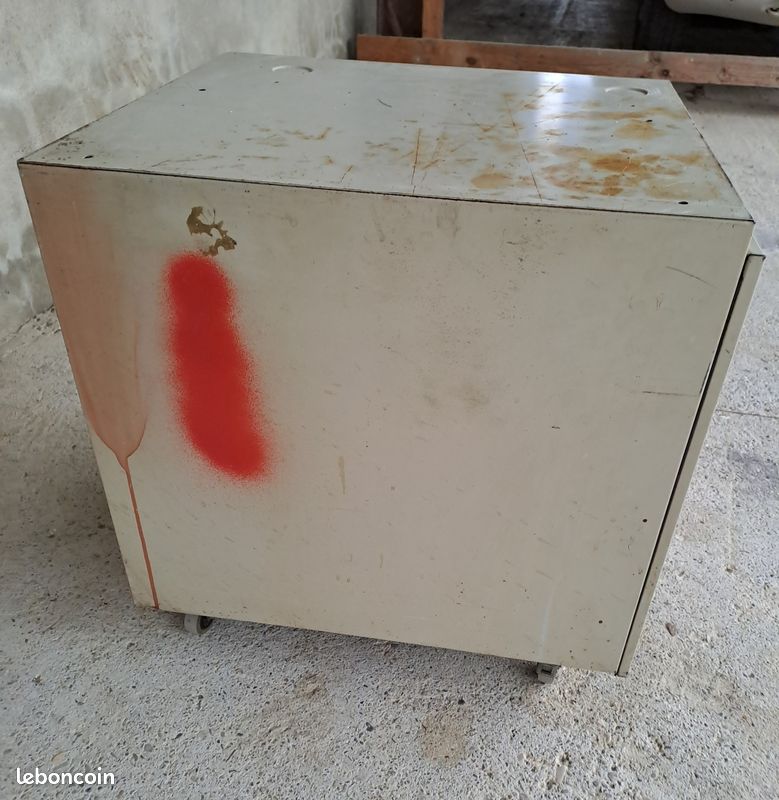 Caisson / placard métallique à roulettes 1 porte battante beige en l'état (image 9)