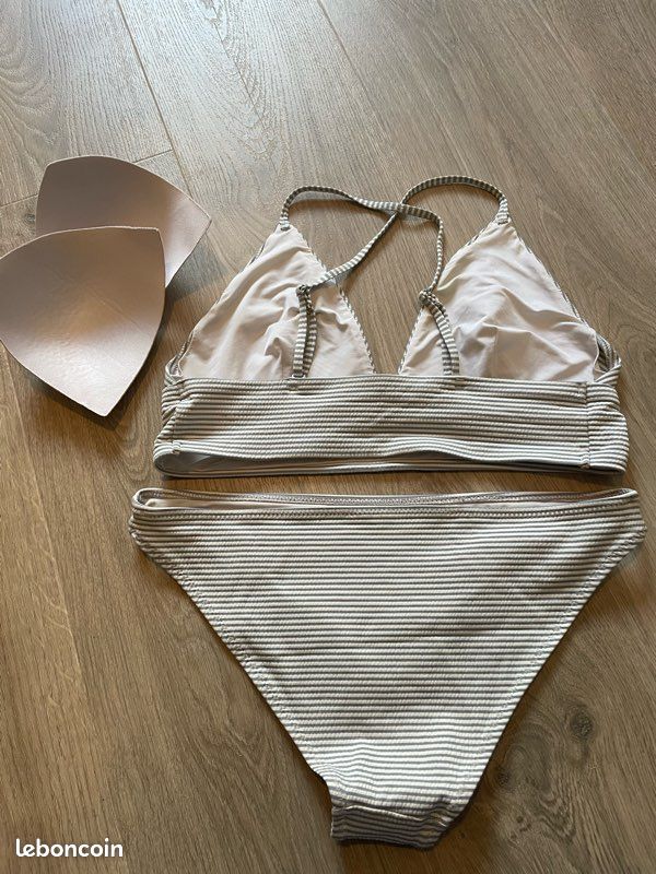 Maillot de bain H&M pièces taille M Vêtements
