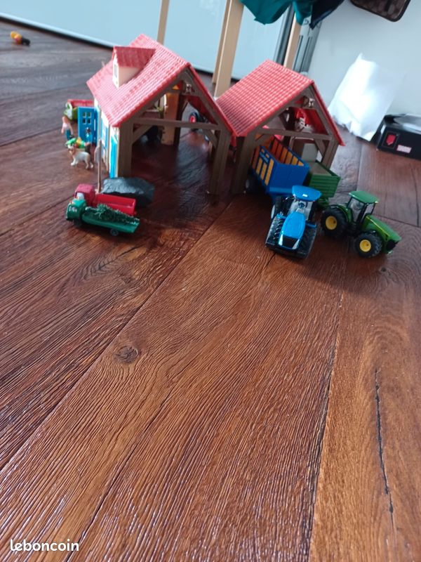 Ferme géante miniature (image 1)
