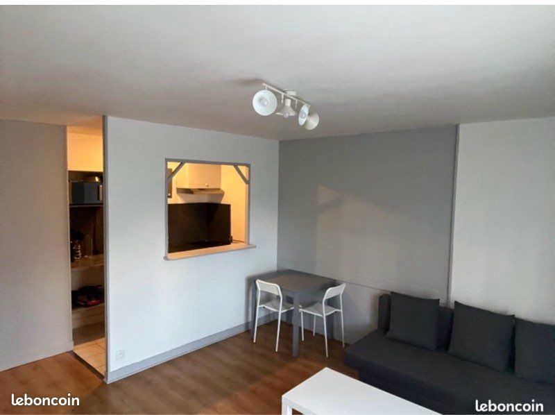 Appartement 1 pièce 32 m² · à Joué-lès-Tours · 32 m² · 450 €