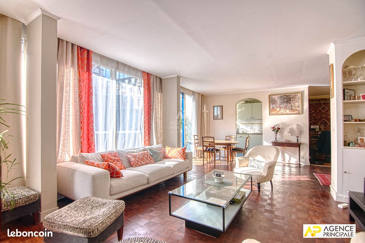 Appartement 5 pièces 108 m² à Paris 16
