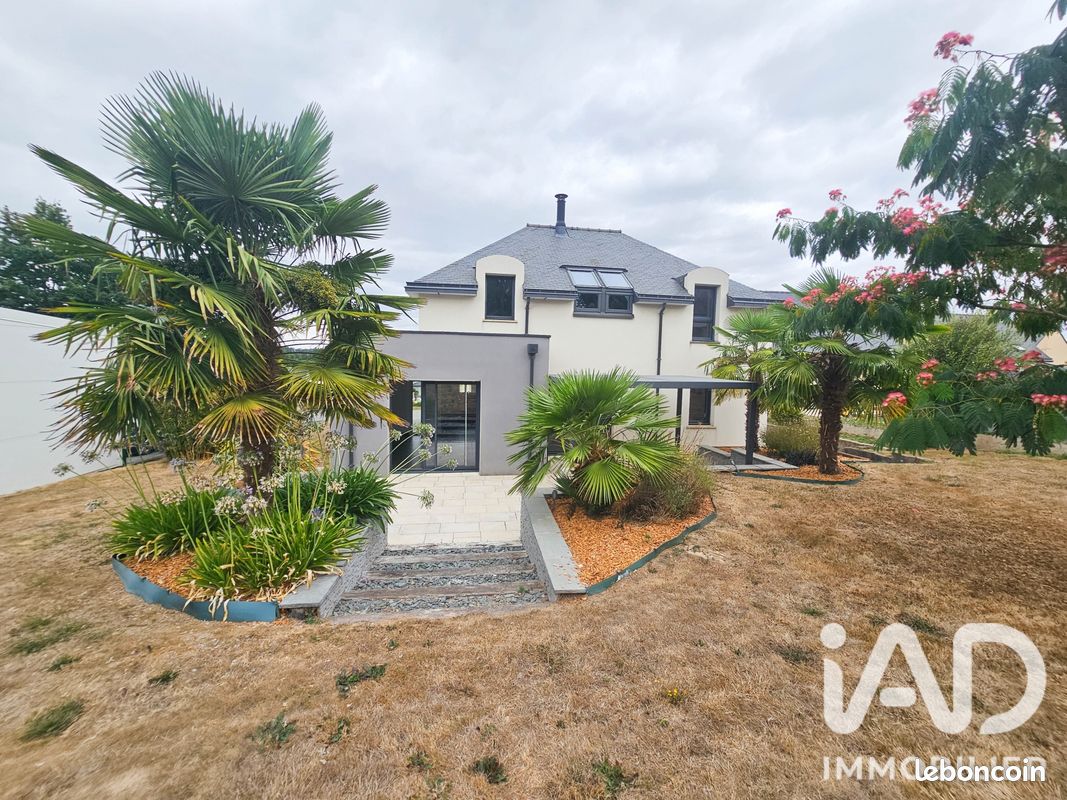 Maison 5 pièces 128 m² · à Trémorel · 128 m² · 295 000 €