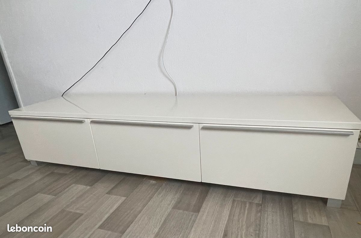 Table TV IKEA (image 4)