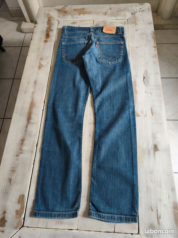 Jean Levi's (image 2)