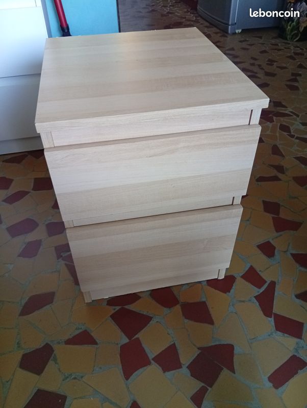 Petite commode ou chevet Ikéa (image 1)