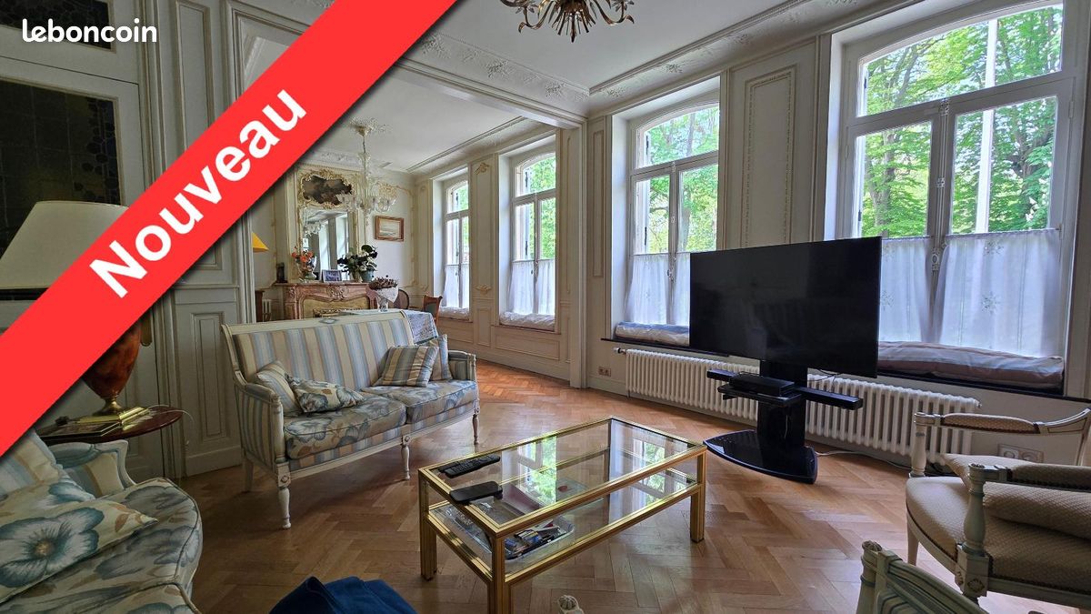 Maison 8 pièces 247 m² · à Béthune · 247 m² · 495 000 €