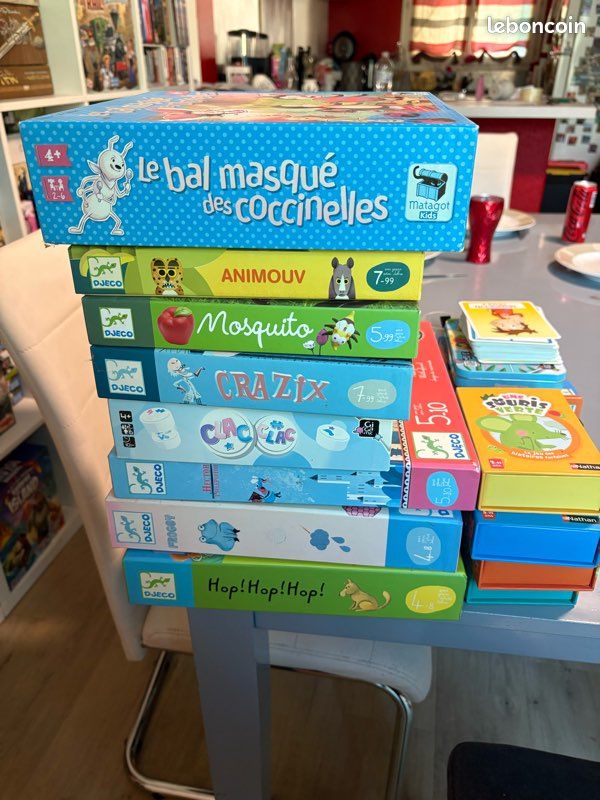 Vends différent jeux de société (image 1)