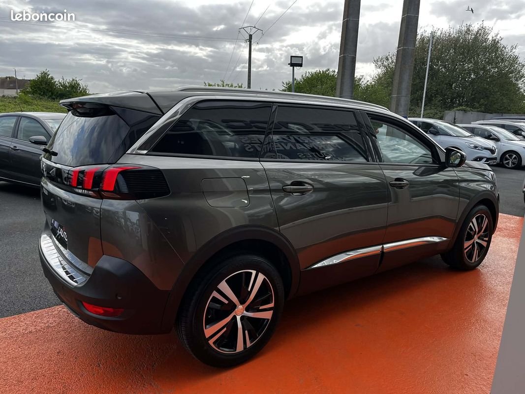 Peugeot 5008 1.5 BLUEHDI 130CH E6.C ALLURE S&S EAT8 (image 9)