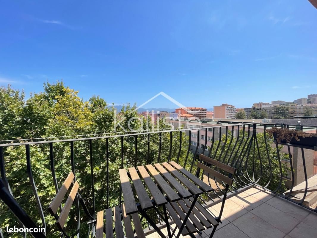 Appartement 2 pièces 55 m² · à Ajaccio · 55 m² · 830 €/mois