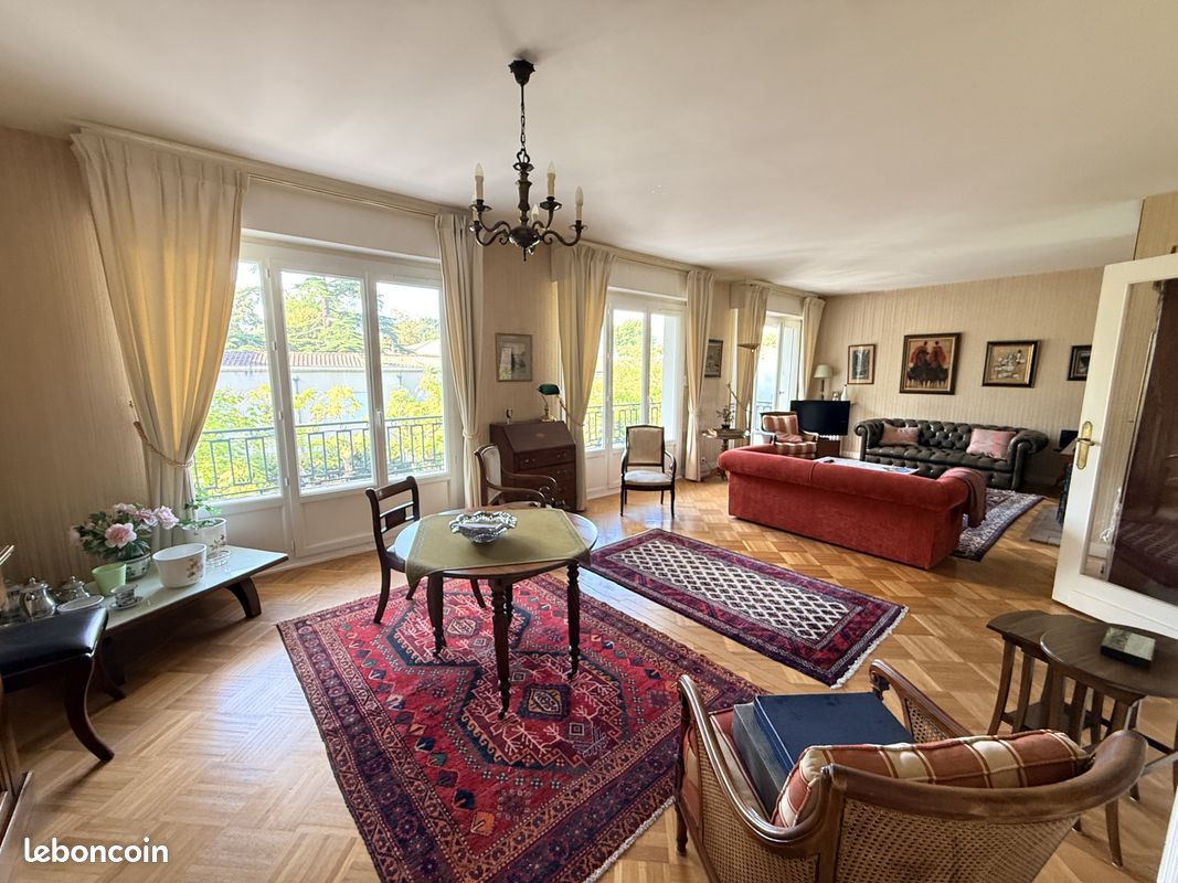 Appartement 4 pièces 128 m² · à Bordeaux · 128 m² · 574 000 €